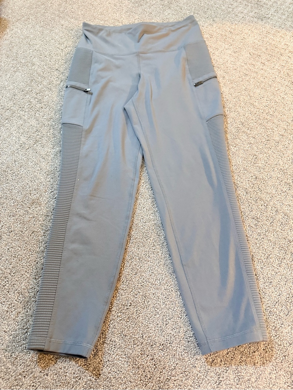 Old Navy Active Leggings - Light Gray